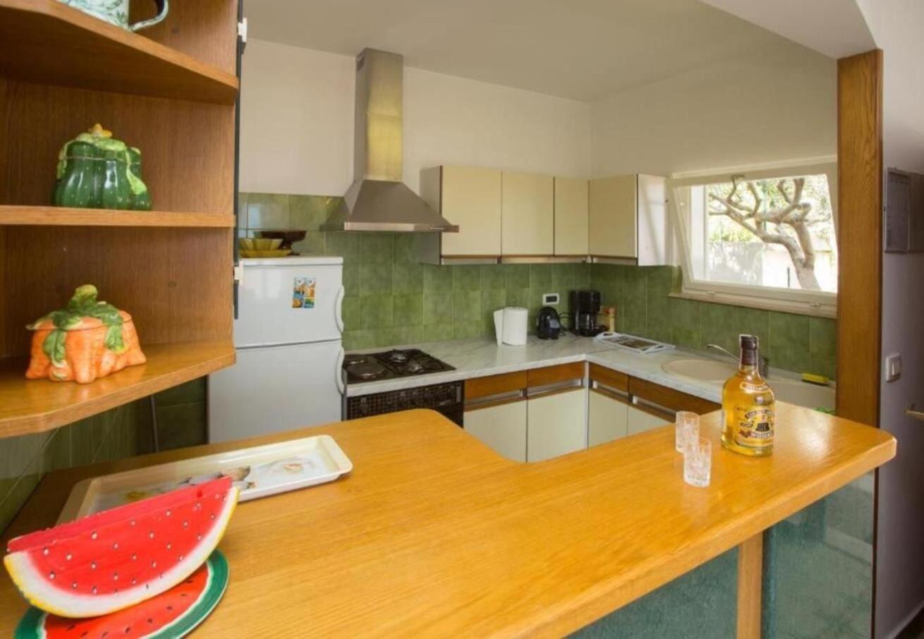 Apartments Damir - 80 M From Beach 포스티라 외부 사진